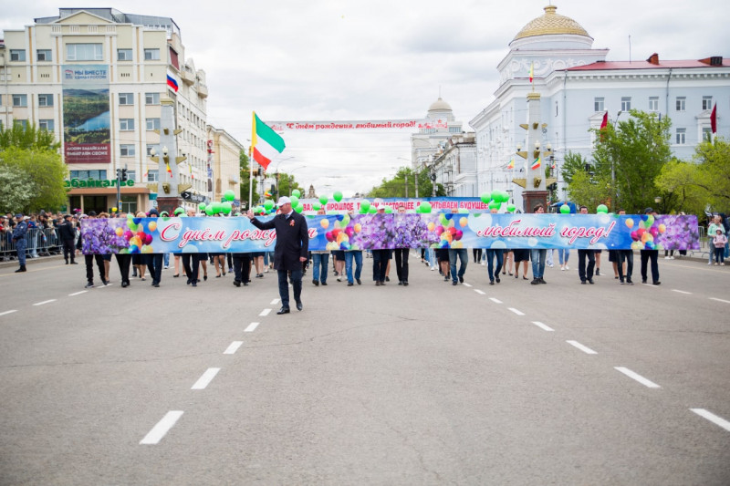 В Чите отменили шествие трудовых коллективов на День города (12+)