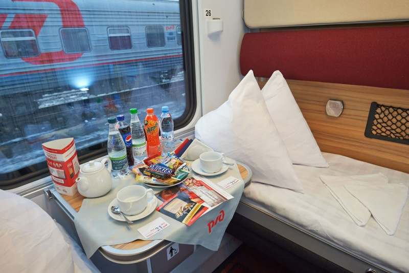 Пассажирам верхних полок поездов в России отвели законное время для еды