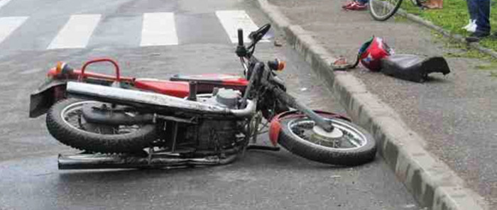 Пассажир мотоцикла погибла в аварии с грузовым автомобилем в Забайкалье