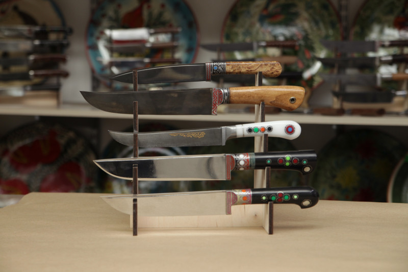 Ножи ручной работы, узбекские и афганские казаны продадут со скидкой к 23 Февраля в «Казан Чита»