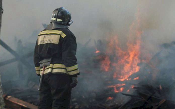 Житель Борзи получил ожоги во время пожара в гараже