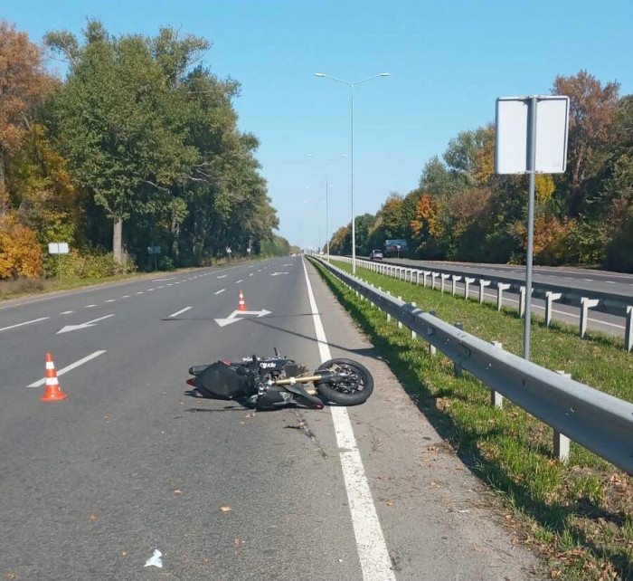 Пьяный мотоциклист без водительских прав перевернулся на дороге к Нерчинску в Забайкалье