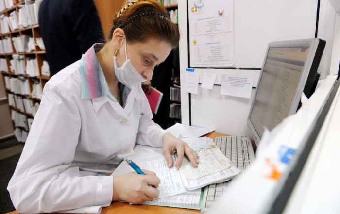 Забайкальские врачи получат компенсацию за неиспользованный отпуск из-за COVID