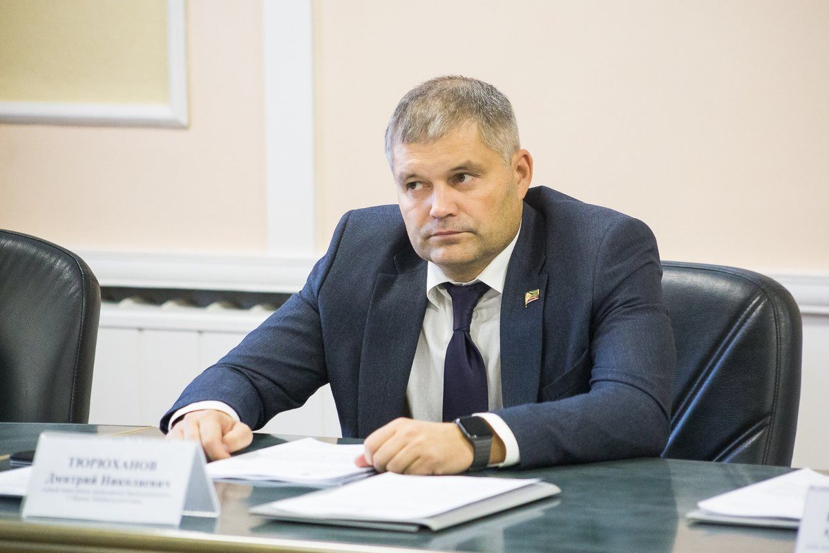 Депутат заксобрания отказался комментировать законопроект о QR-кодах из-за боязни пранкеров