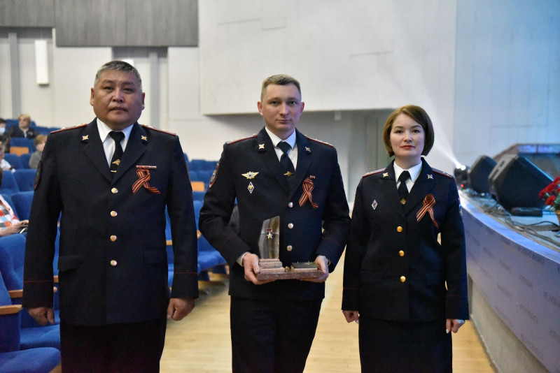 Участкового из Нерчинска удостоили премии имени Героя Советского союза