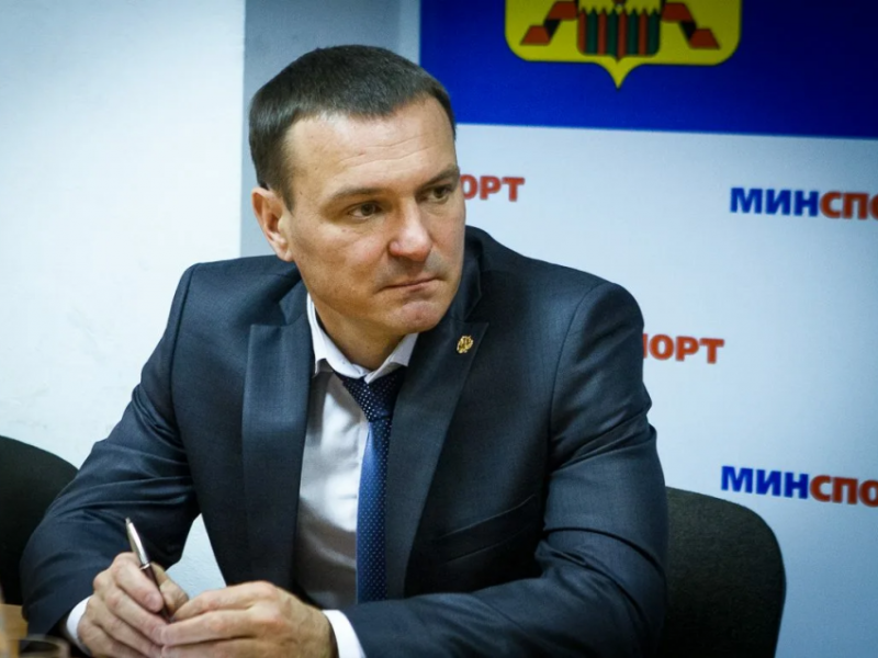 Виталий Ломаев ушёл в отставку с поста министра спорта Забайкалья