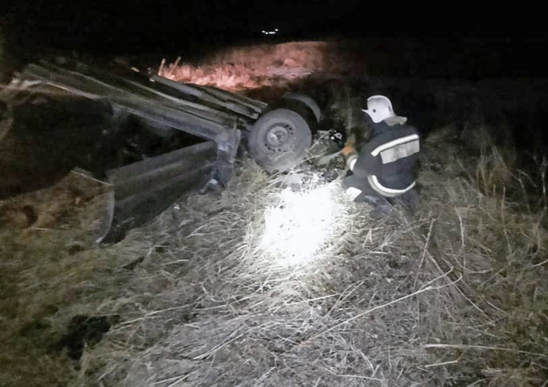 Человек погиб в перевернувшейся Toyota Carina на трассе в Забайкалье
