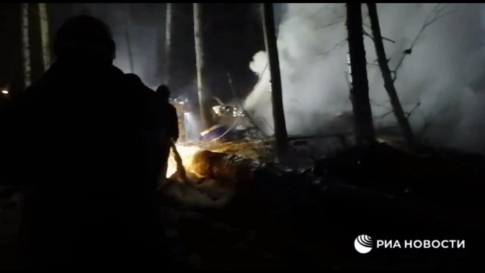 Самолёт Ан-12 с пассажирами на борту упал под Иркутском – видео