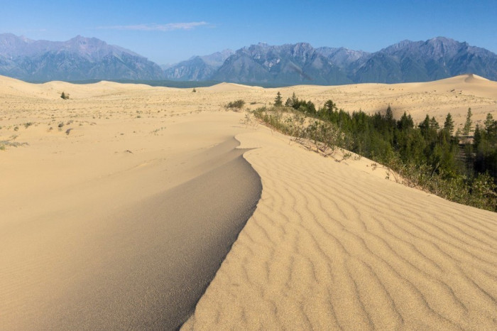 Чарские пески Забайкалья вошли в десятку самых удивительных мест России