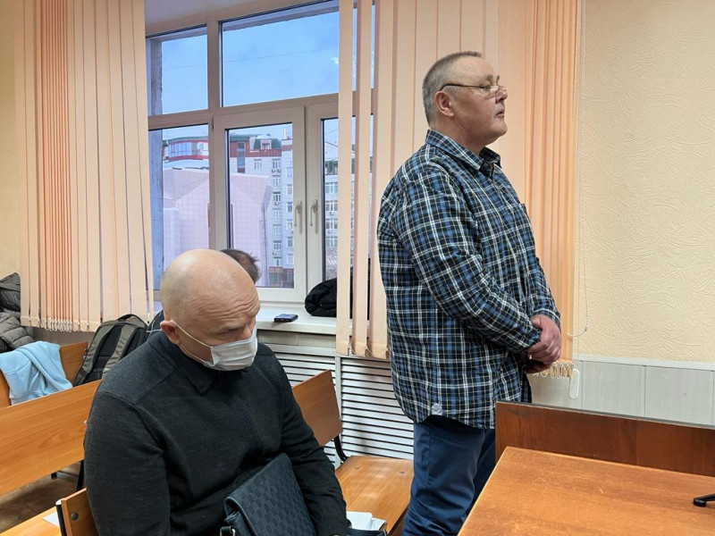 Экс-зампрокурора Новосибирской области начали судить по подозрению во взятке в 3 млн руб.