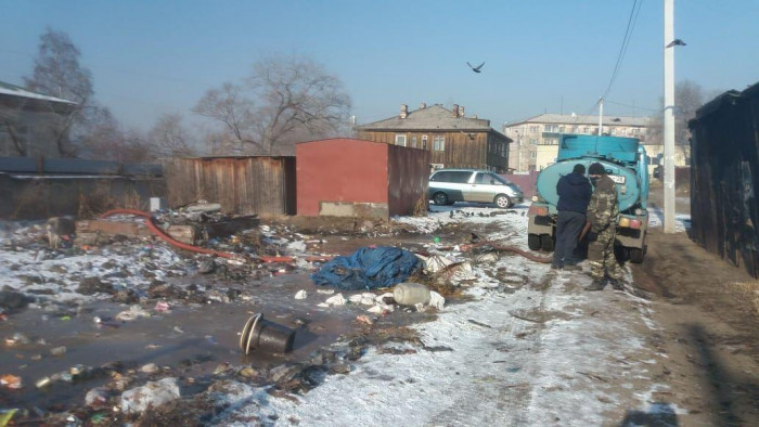 Жители Ингодинского района снова засыпали мусором убранную территорию