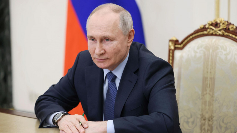 Владимир Путин призвал к усилению диалога с гражданами на муниципальном уровне