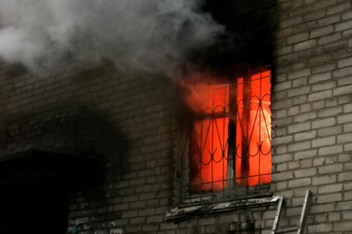 Сгорел школьный медкабинет в посёлке Новая Чара Забайкальского края