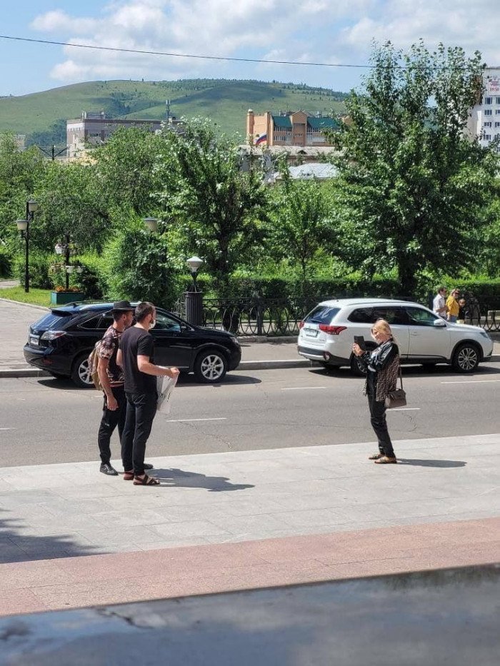 Сторонник Навального у администрации губернатора Забайкалья